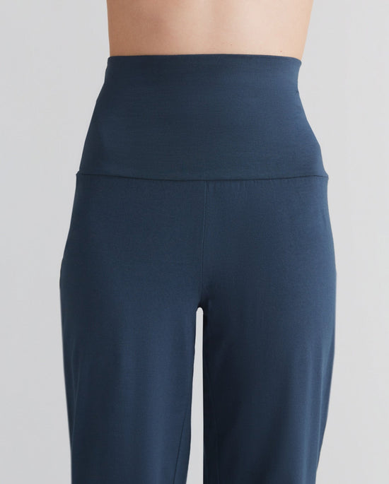 Leela Cotton 1726-048 | Damen Hose mit Umschlagbund - Navy Tägliche Deals