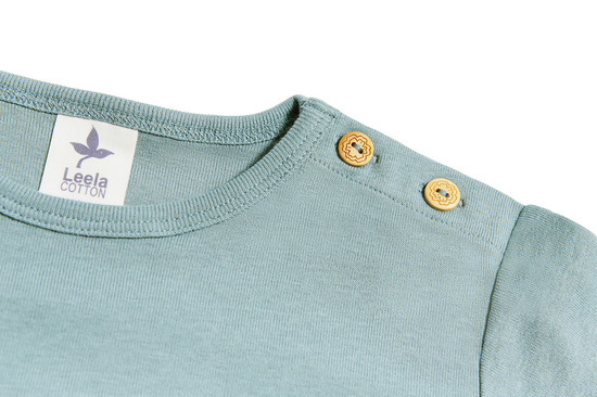 Leela Cotton 2286 | Baby Basic Langarmshirt - Taubenblau Wochenangebot