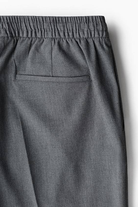 HM Hose mit Bügelfalten in Slim Fit Tägliche Deals