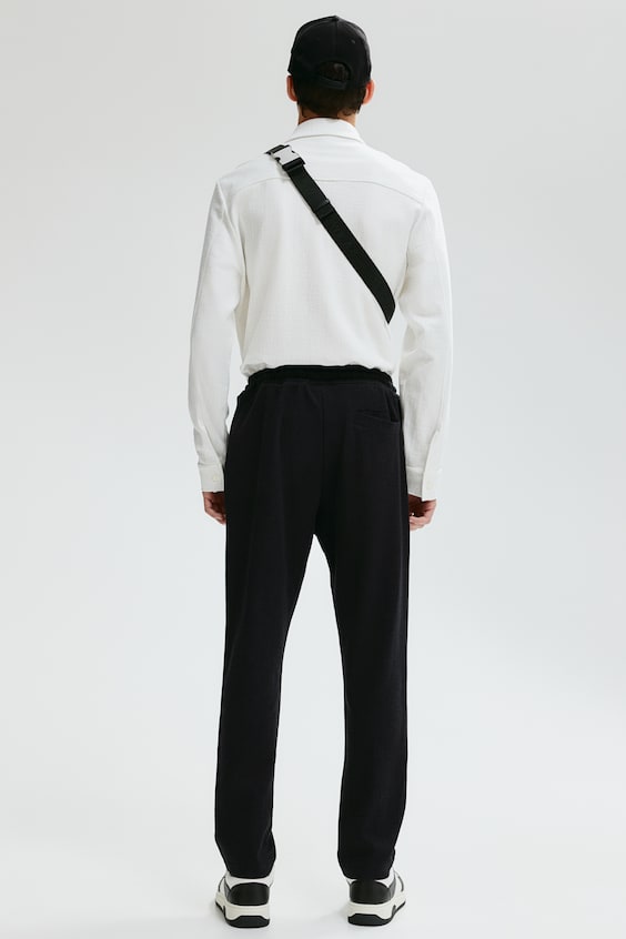 HM Strukturierte Hose im Slim Fit Riesige Ersparnisse