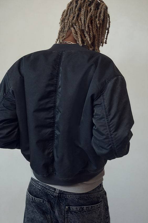 HM Oversized Pilotenjacke im Washed-Look Kostenlose Rückgabe