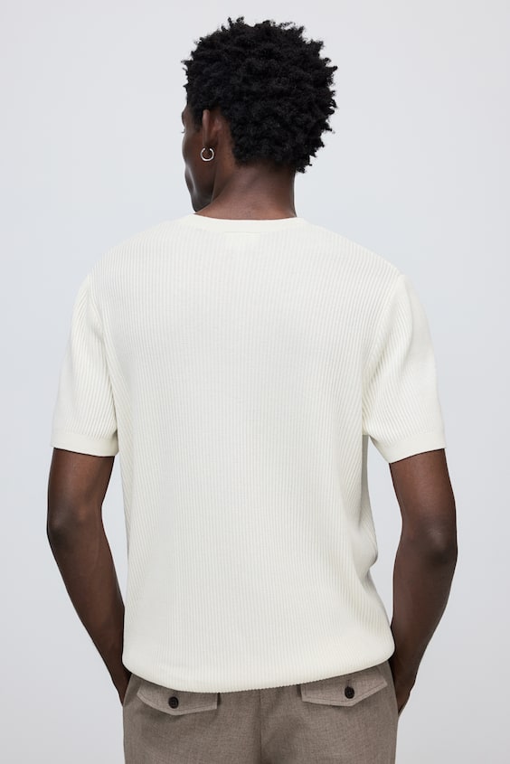 HM T-Shirt in Rippstrick Regular Fit Zeitbegrenzte Promotion