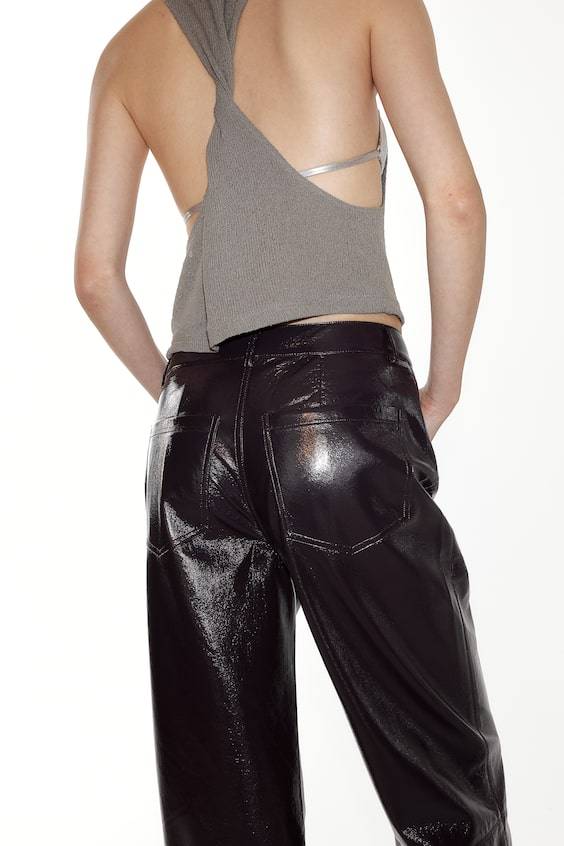 HM Straight coated trousers Meist gekauft