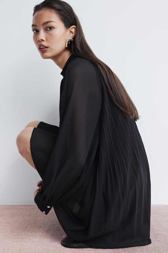 HM Plissiertes Kleid mit Bindekragen Versandkostenfrei