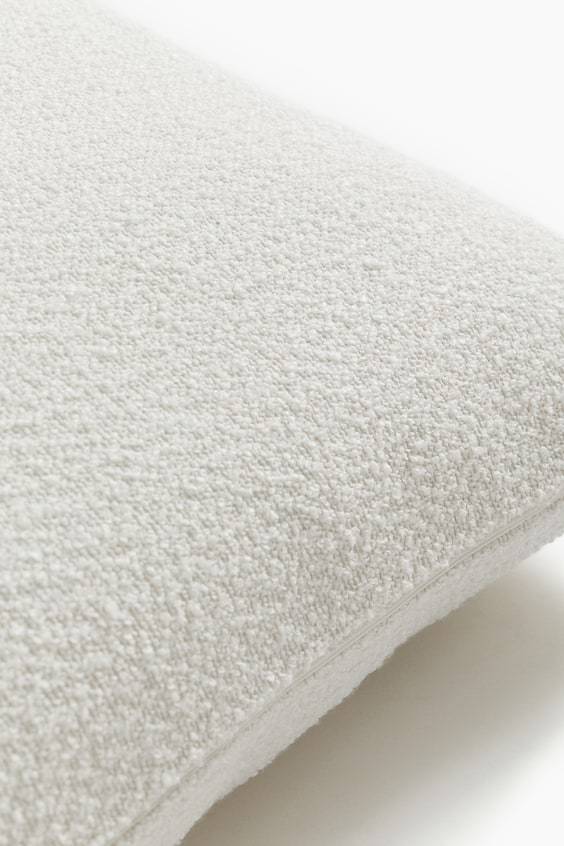 HM Kissenhülle aus Bouclé Saisonale Angebote