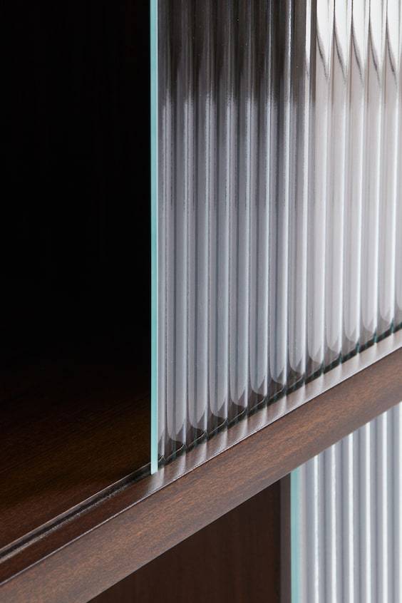 HM Holzschrank mit Glastüren Letzte 3 Tage