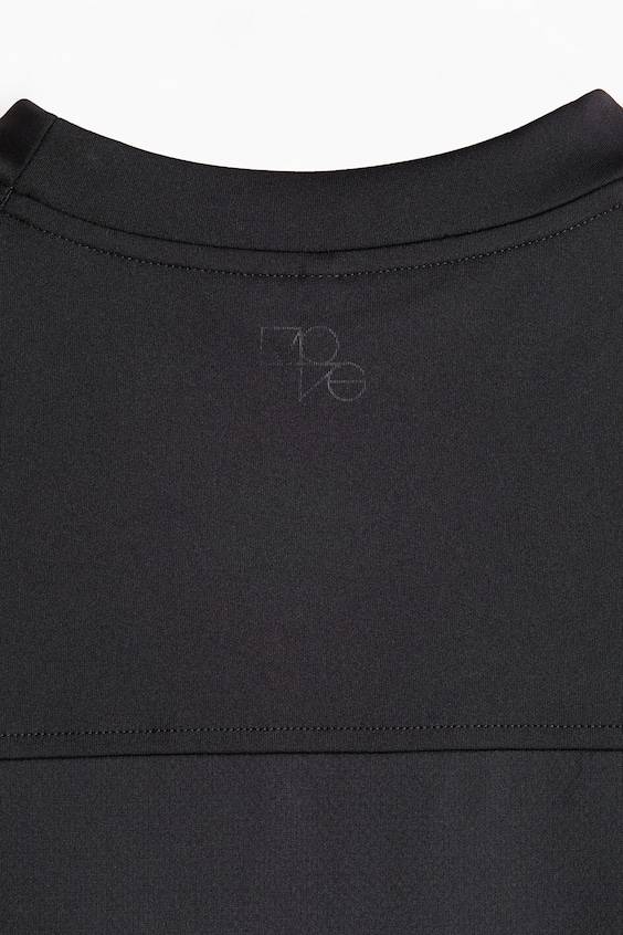 HM Loose Fit Sports vest top in DryMove™ Vatertagsangebot