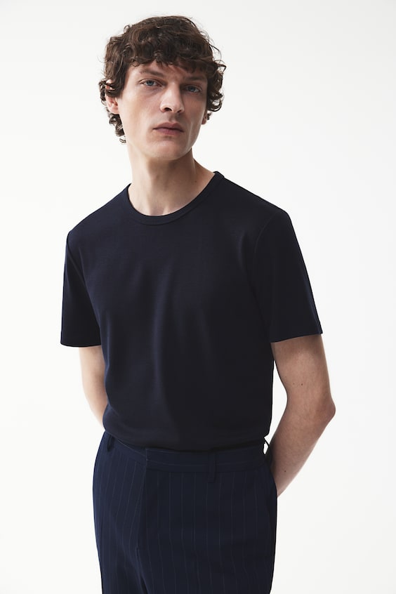 HM T-Shirt in Slim Fit Begrenzte Freigabe
