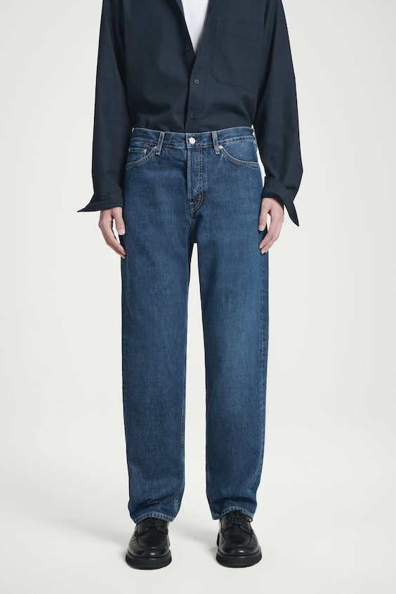 HM SIGNATURE JEANS – GERADES BEIN Zeitbegrenzte Promotion