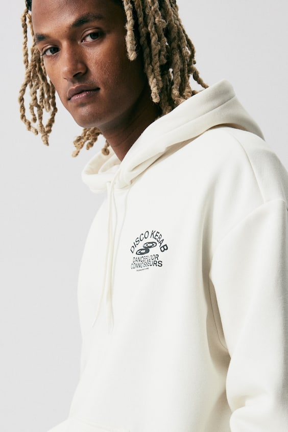 HM Bedruckter Hoodie in Oversized Fit 50% Rabatt für begrenzte Zeit