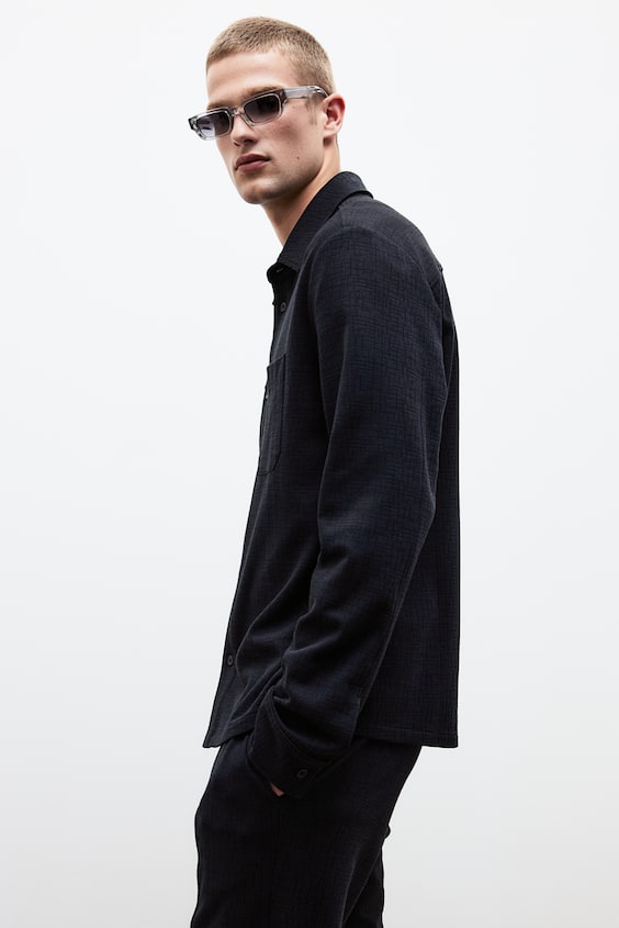 HM Overshirt mit Struktur in Regular Fit Im Verkauf