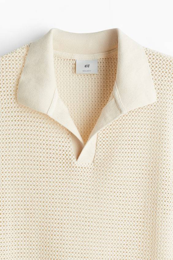 HM Poloshirt im Häkellook in Regular Fit im Angebot