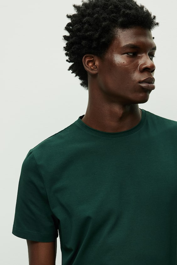 HM T-Shirt in Slim Fit Versandkostenfrei