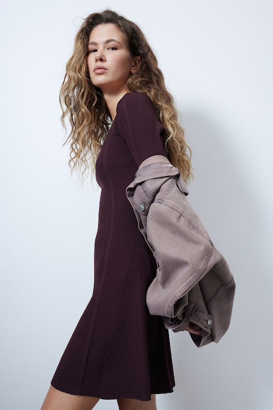 HM Flared-skirt rib-knit mini dress Valentinstagsangebot