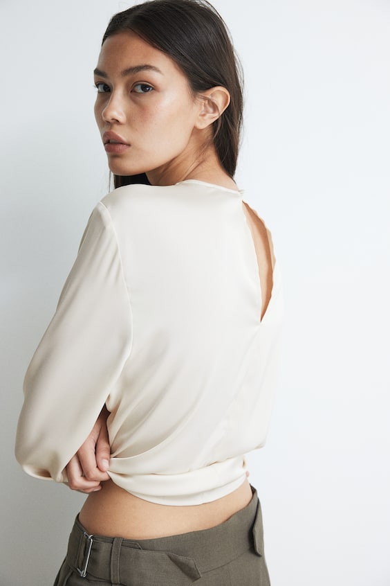 HM Satinbluse mit Faltendetail Kostenlose Rückgabe