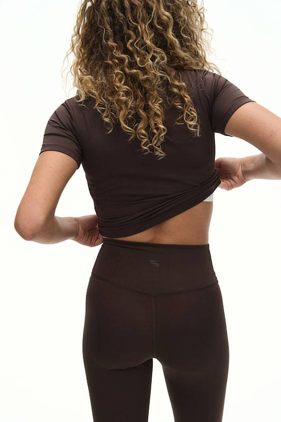 HM Kurzes Sportshirt aus DryMove™ Letzte 3 Tage