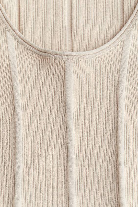 HM Flared-skirt rib-knit mini dress Osterangebot