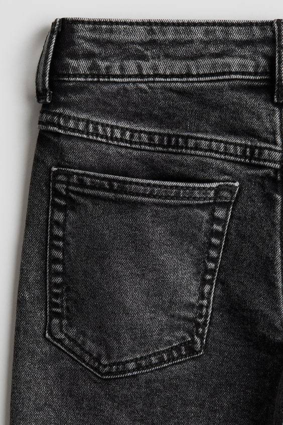 HM Relaxed Tapered Fit Jeans Bis zu 50% Rabatt