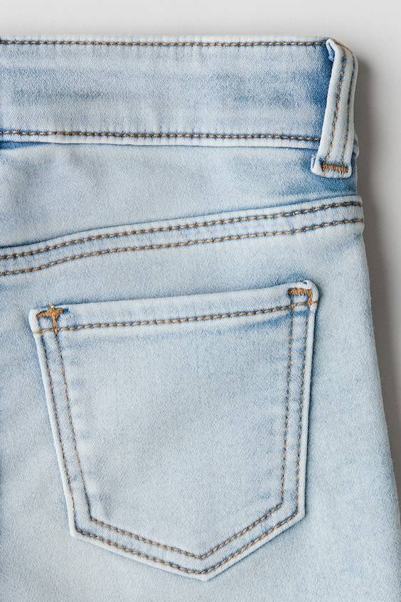 HM Super Soft Flared Leg Jeans Vierteljährliche Förderung
