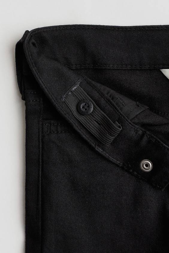 HM 2-teiliges Set mit Shirt und Jeans Im Verkauf