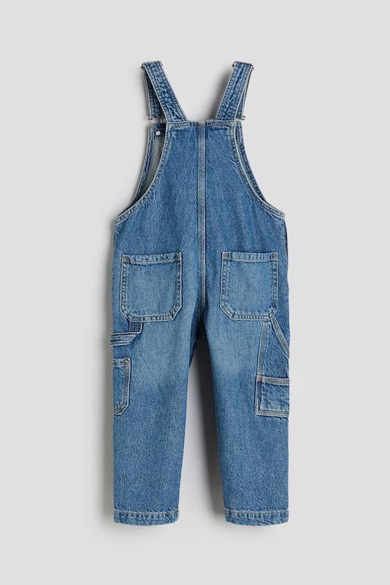HM Latzhose aus Denim 50% Rabatt für begrenzte Zeit
