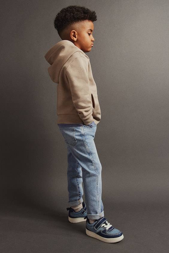 HM Relaxed Tapered Fit Jeans Cyber Monday