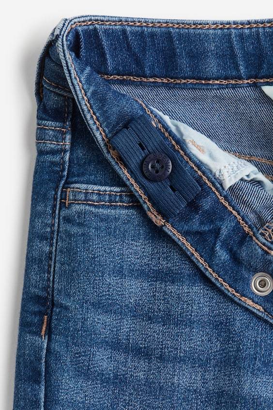 HM Relaxed Fit Jeans Valentinstagsangebot