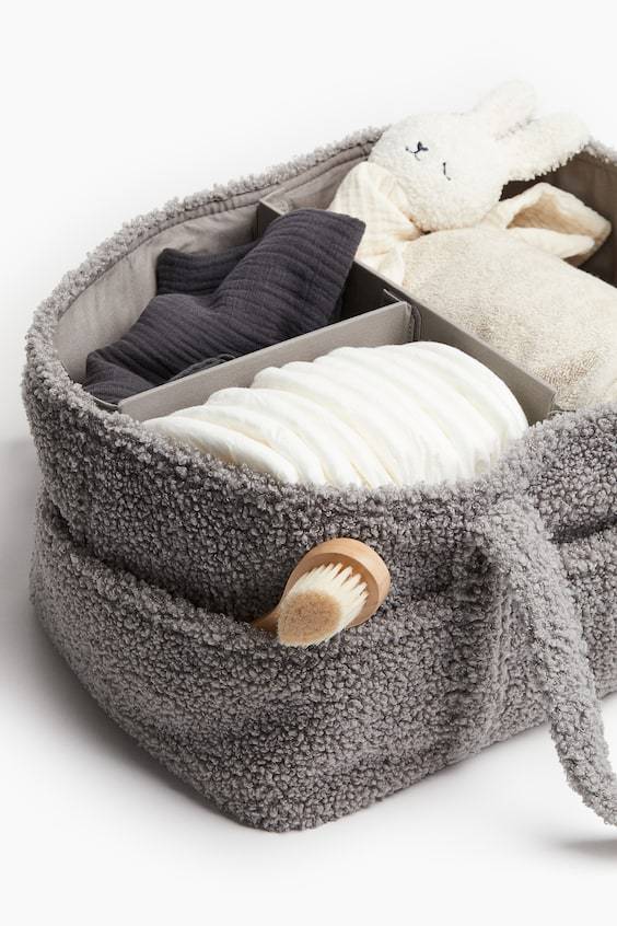 HM Wickeltasche aus Teddyfleece Fabrikverkauf