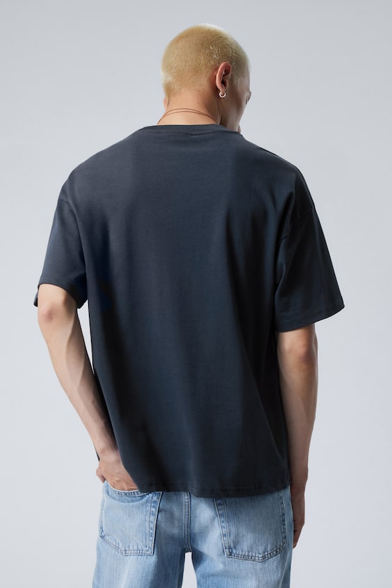 HM Bedrucktes kastiges T-Shirt Kostenlose Rückgabe