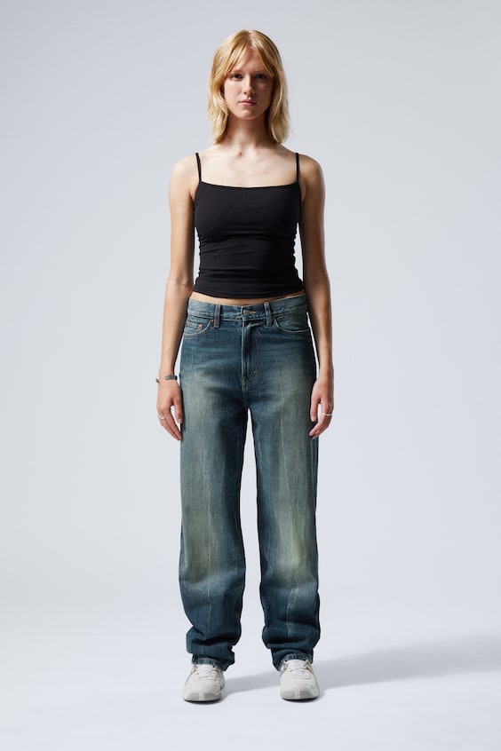 HM Locker geschnittene Jeans Galaxy JETZT KAUFEN