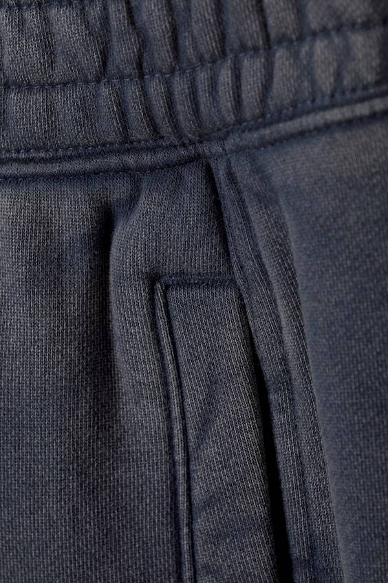 HM Astro – Jogginghose mit verdrehten Seitennähten Bis zu 65% Rabatt