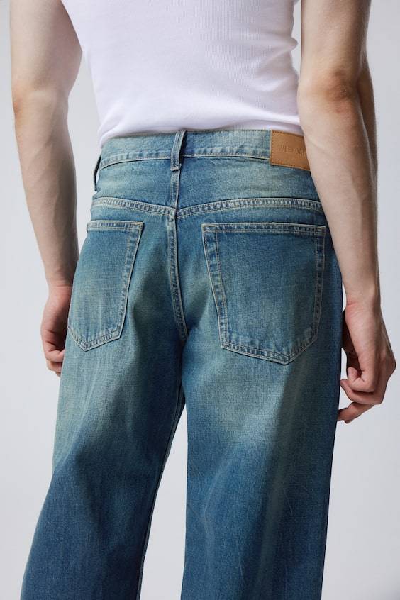 HM Lockere Jeans Sphere mit tief sitzendem Bund 50% Rabatt für begrenzte Zeit