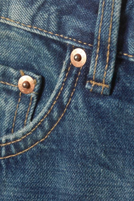 HM Lockere Jeans Sphere mit tief sitzendem Bund 50% Rabatt für begrenzte Zeit