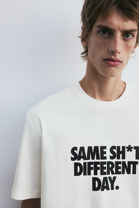 HM Bedrucktes T-Shirt in Loose Fit Fabrikverkauf