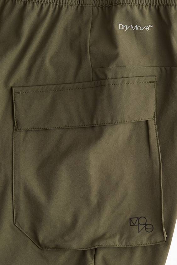 HM DryMove™ Cargo-Sportshorts Limitierter Zeitrabatt