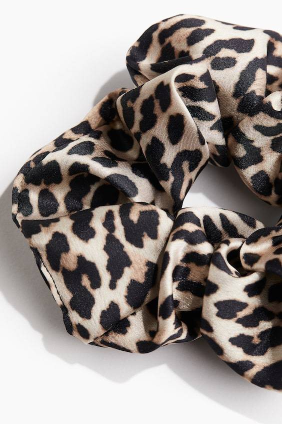 HM Großes Scrunchie 50% Rabatt für begrenzte Zeit