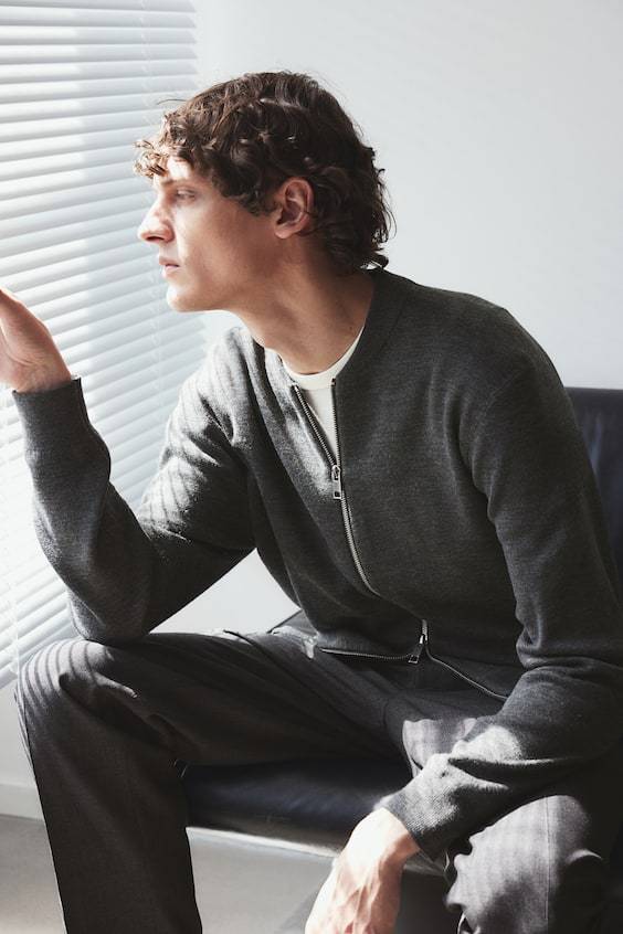 HM Feinstrick-Cardigan im Pilotenlook in Slim Fit Muttertagsangebot