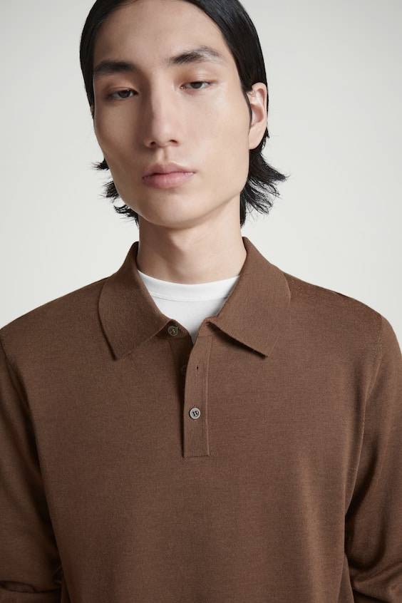 HM SCHMAL GESCHNITTENES POLOSHIRT AUS MERINOWOLLE Lagerräumung
