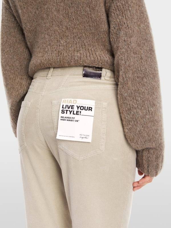 Marc Cain Cordhose mit Relaxed Fit - Modell RIAD Blitzangebot