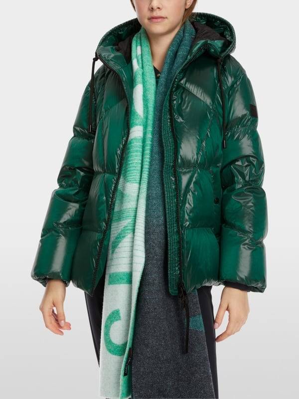 Marc Cain Outdoor-Jacke im shiny Nylon Fabrikladen