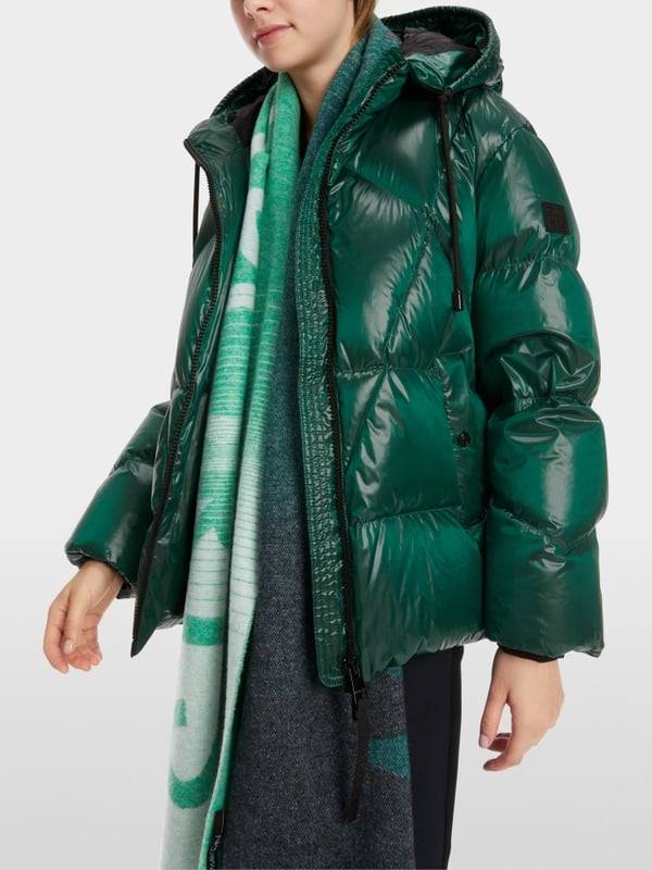Marc Cain Outdoor-Jacke im shiny Nylon Fabrikladen