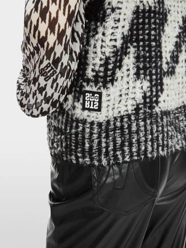 Marc Cain Chickcheck-Pullunder Knitted in Germany Valentinstagsangebot