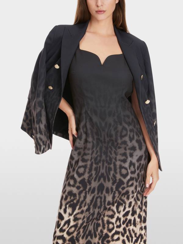 Marc Cain Leo-Kleid mit raffiniertem Schnitt 50% Rabatt mit kostenlosem Versand