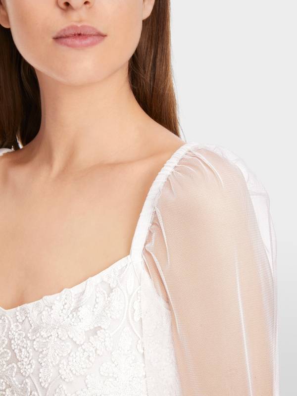 Marc Cain Spitzen-Bluse mit Perlen-Stickerei Weihnachtsangebot