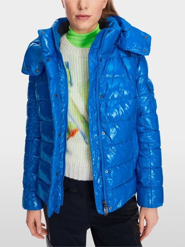 Marc Cain Körpernahe Outdoor-Jacke mit Kapuze Bis zu 65% Rabatt