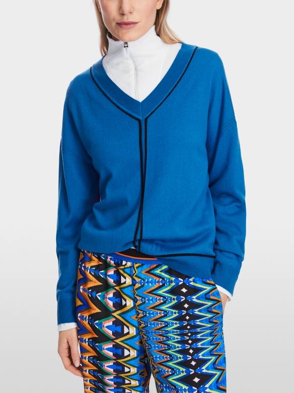 Marc Cain Sweater mit V-Neck - "Rethink Together" 2025