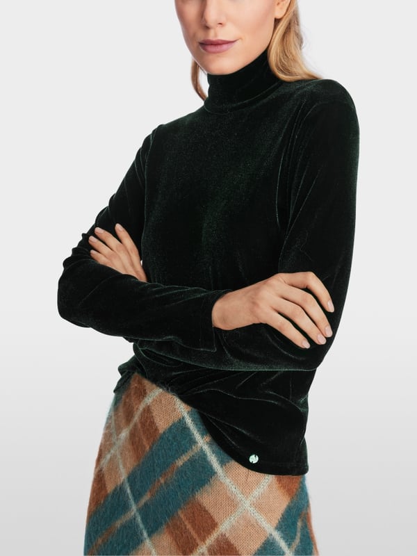 Marc Cain Figurnahes T-Shirt mit Rollkragen Flash Sale