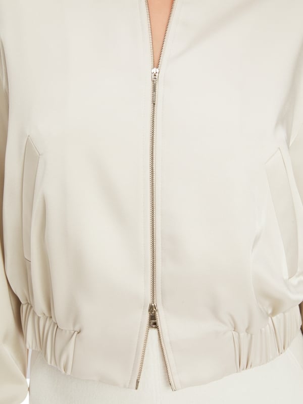 Marc Cain Oversized Jacke im Blouson-Stil 50% Rabatt für begrenzte Zeit