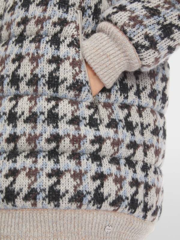 Marc Cain Outdoor-Jacke Knitted in Germany Rabatt