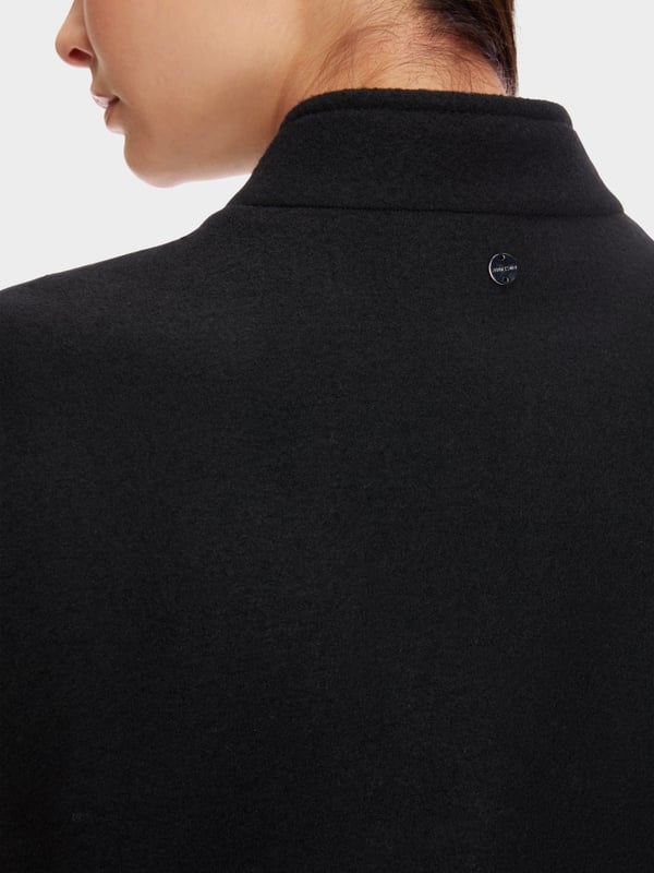 Marc Cain Jacke aus 100 % Wolle Knitted in Germany Bestseller